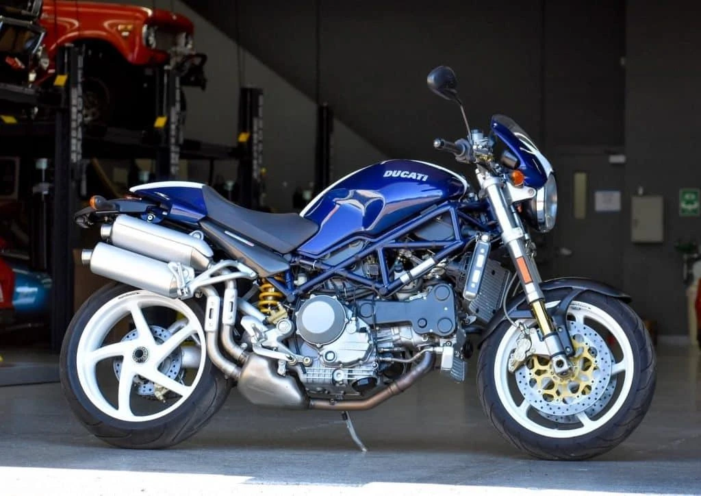 Ducati Monster S4R (2004)