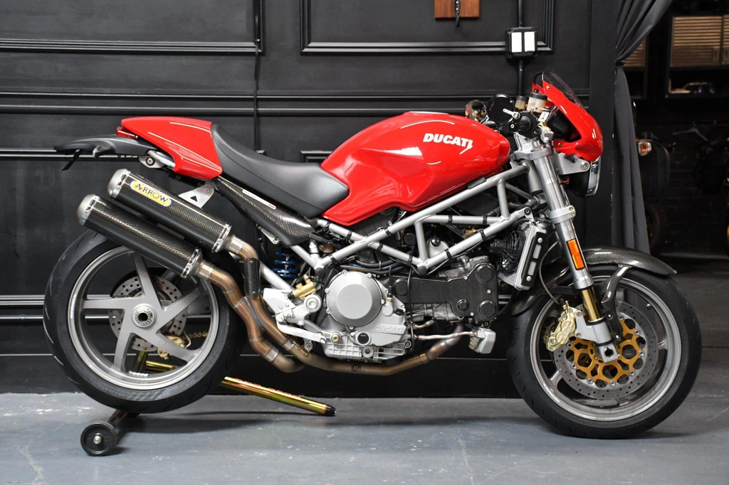 Ducati Monster S4R (2004)