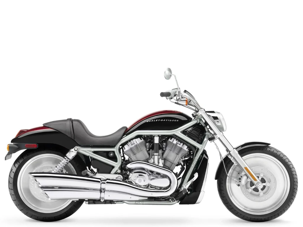 Harley Davidson VRSCB V-Rod (2004 – 2005)