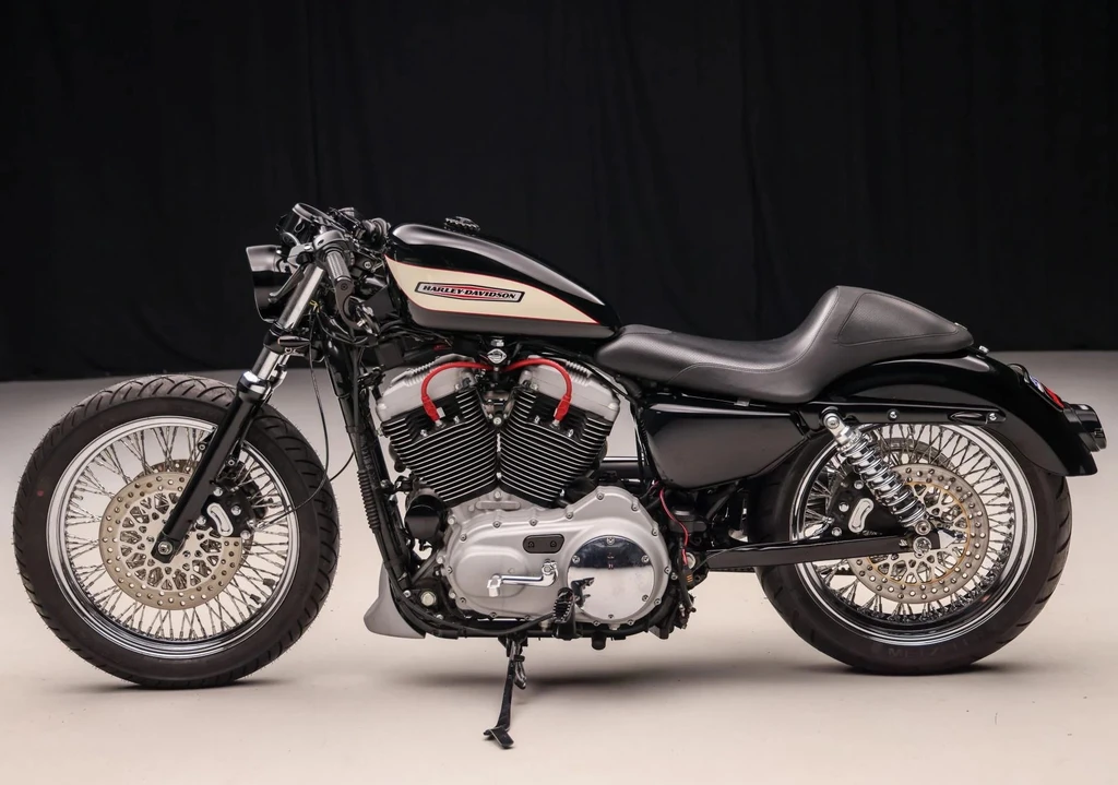 Harley Davidson XL 1200R Sportster Roadster (2004 - 2005)