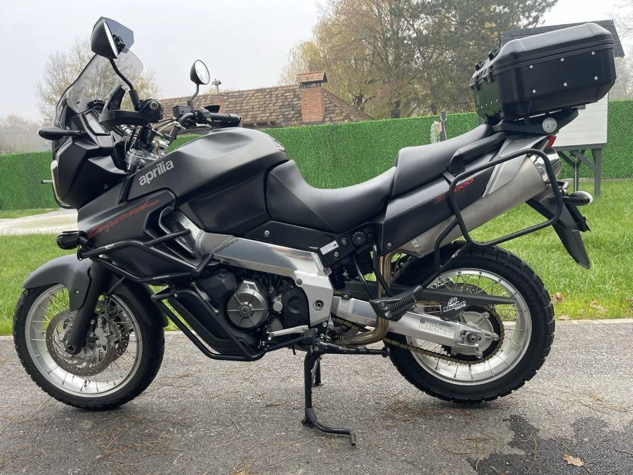 Aprilia ETV 1000 Caponord (2005)
