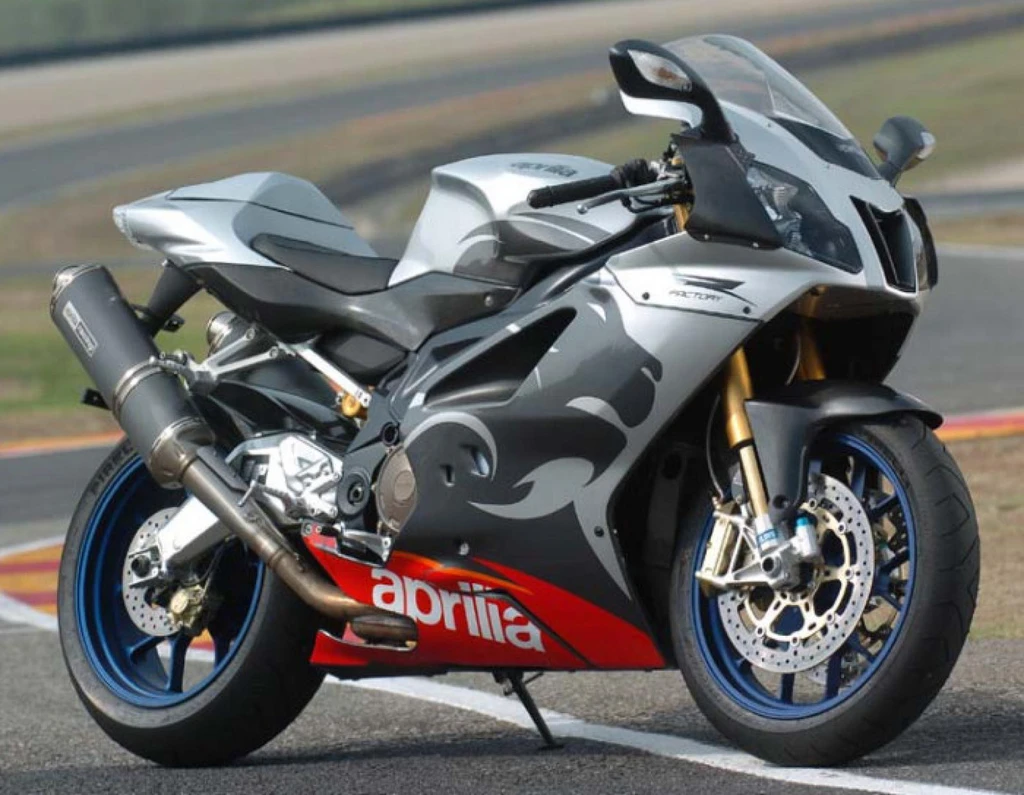 Aprilia RSV 1000R Factory (2005)