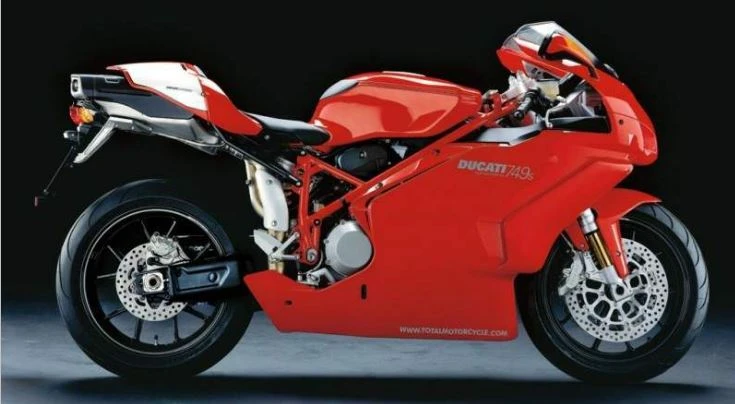 Ducati 749S (2005)