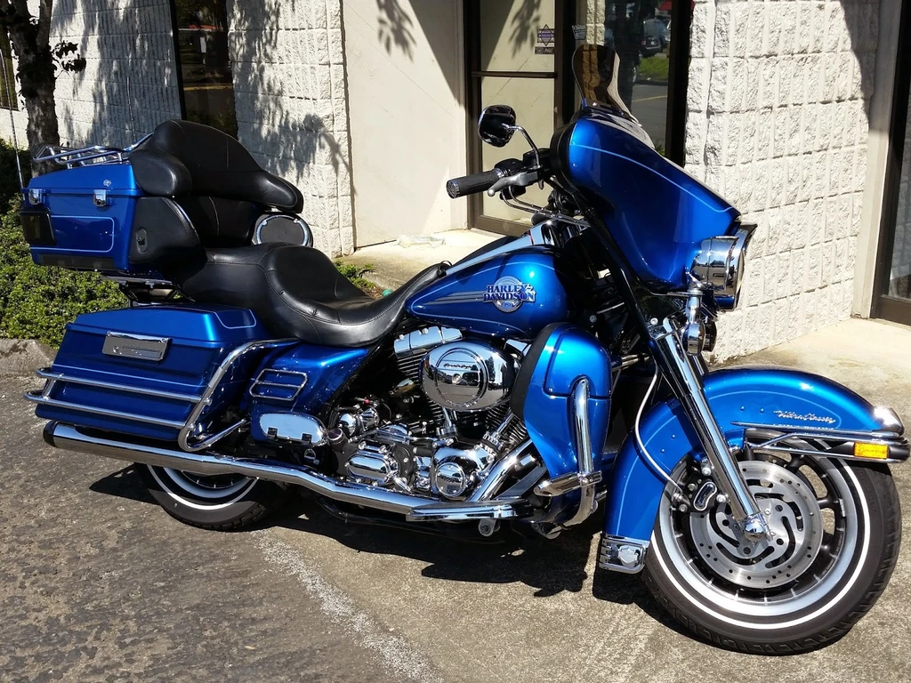 Harley Davidson FLHTCUI Electra Glide Ultra Classic (2005 - 2006)