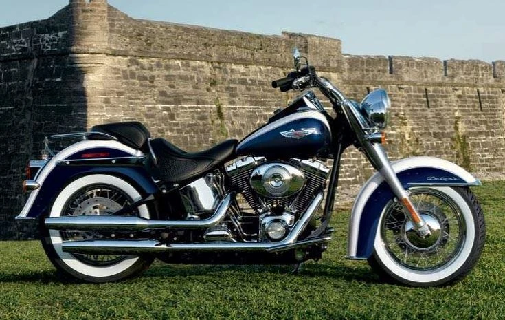 Harley Davidson FLSTN/I Softail Deluxe (2005 - 2006)