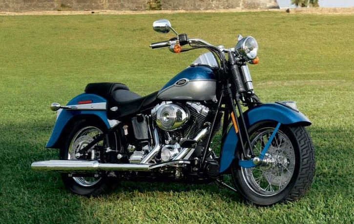 Harley Davidson FLSTSC/I Heritage Springer Classic (2005 - 2006)