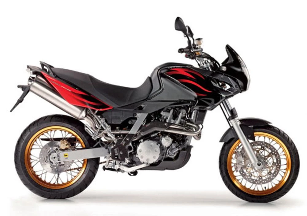 Aprilia Pegaso 650 Strada (2006 - 2007)