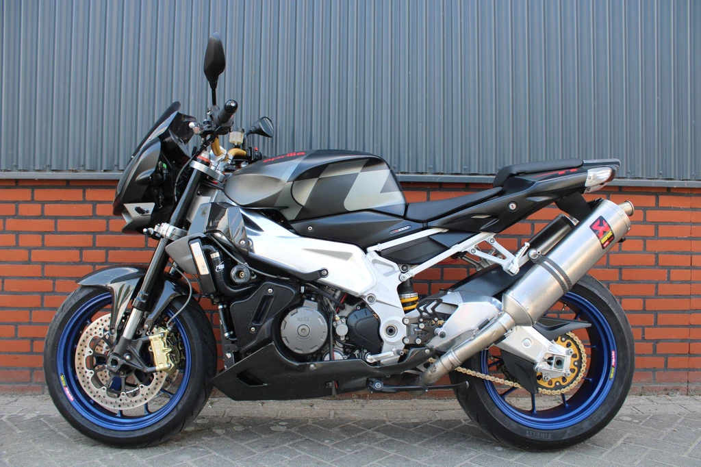 Aprilia Tuono 1000 (2006)