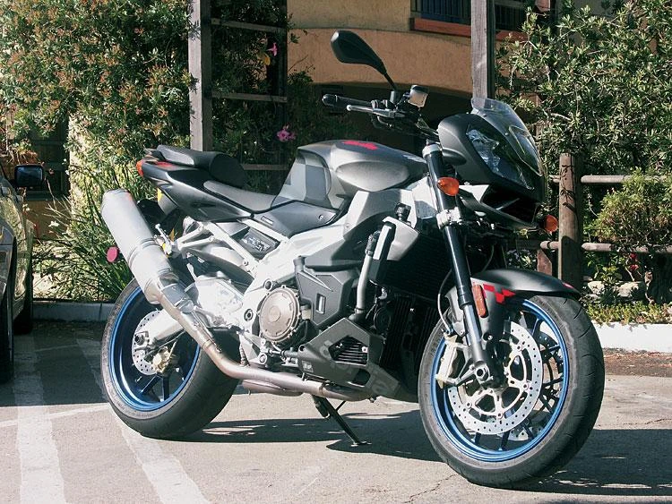 Aprilia Tuono 1000 (2006)