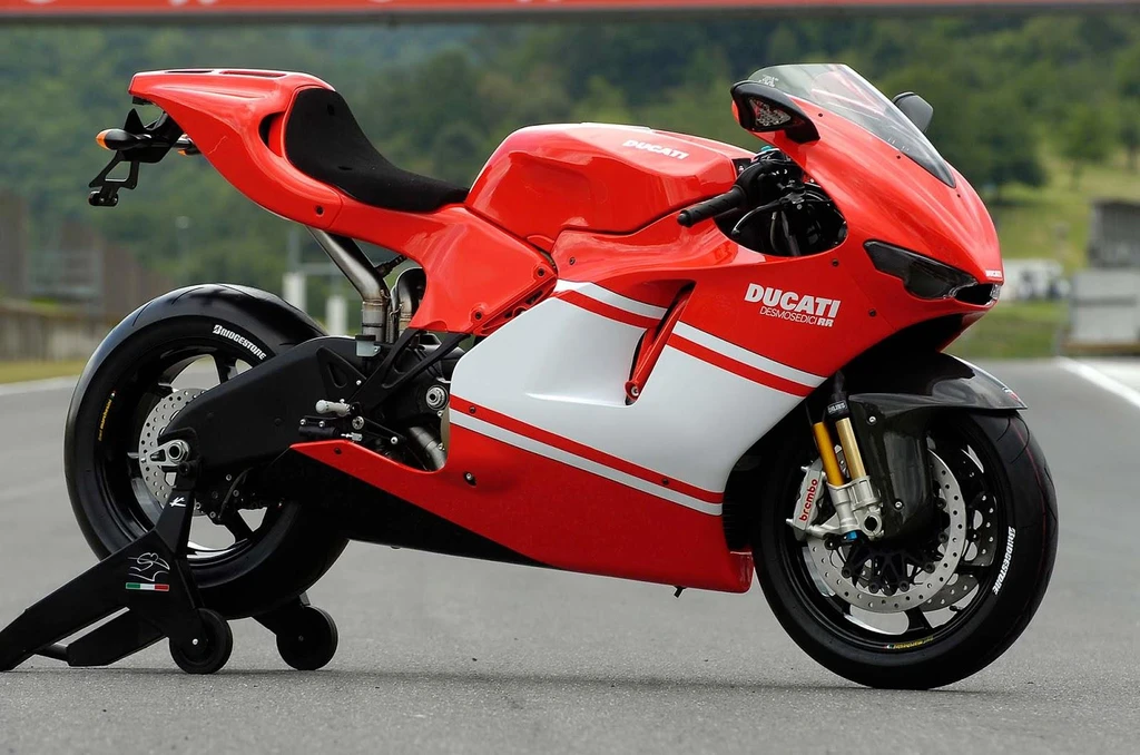 Ducati Desmosedici RR (2006)