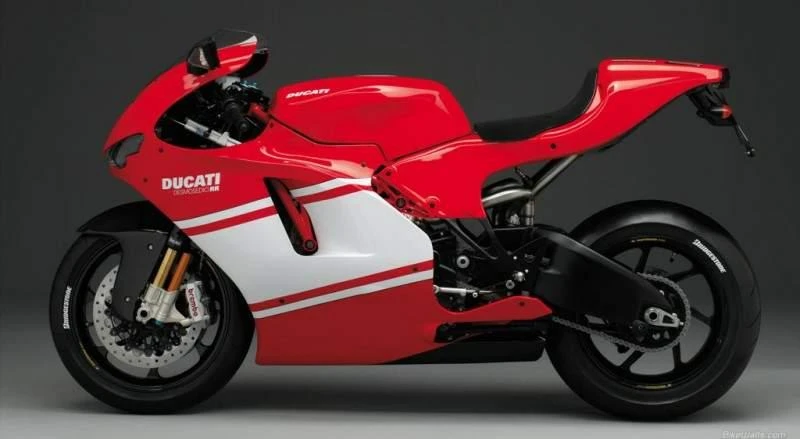 Ducati Desmosedici RR (2006)