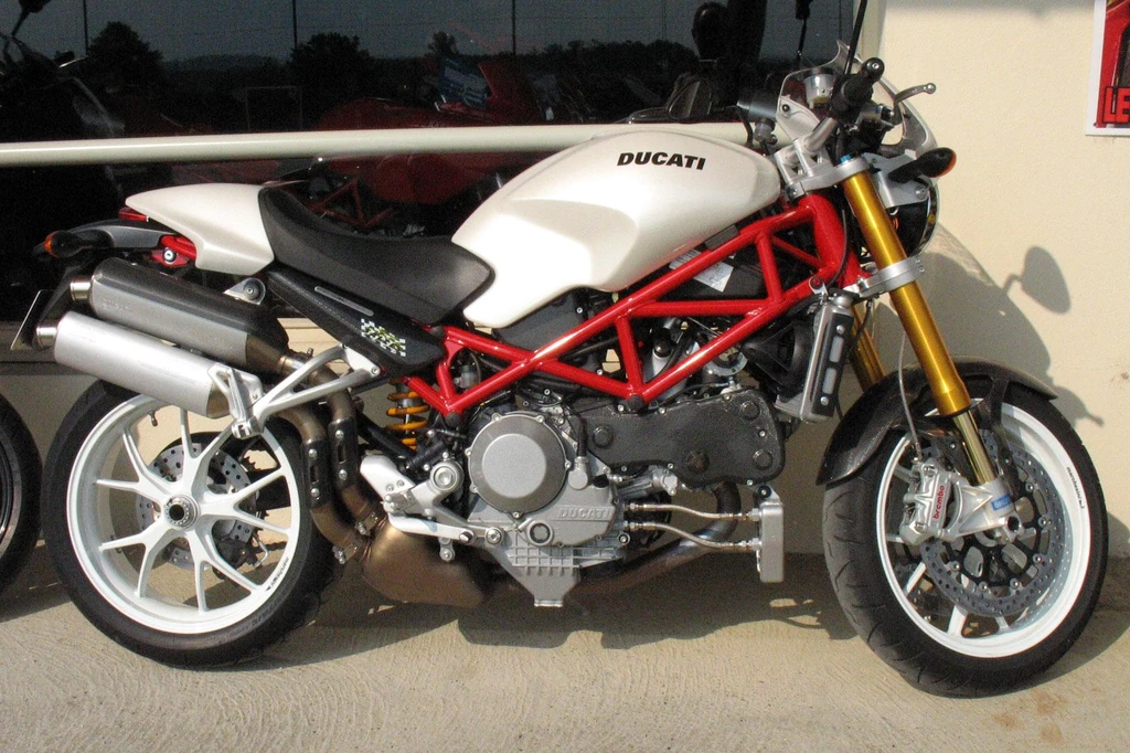 Ducati Monster S4RSTestastretta (2006)