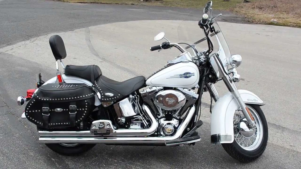 Harley Davidson FLSTC/I Heritage Softail Classic (2005 - 2006)