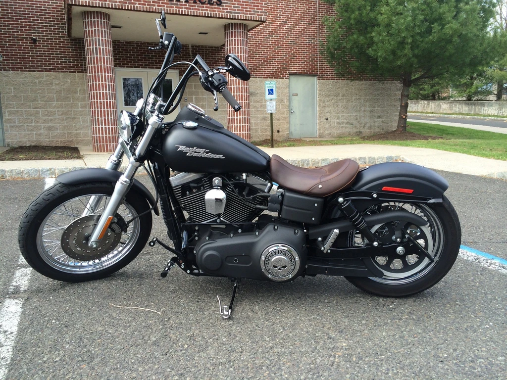 Harley Davidson FXDB/I Dyna Street Bob (2006)