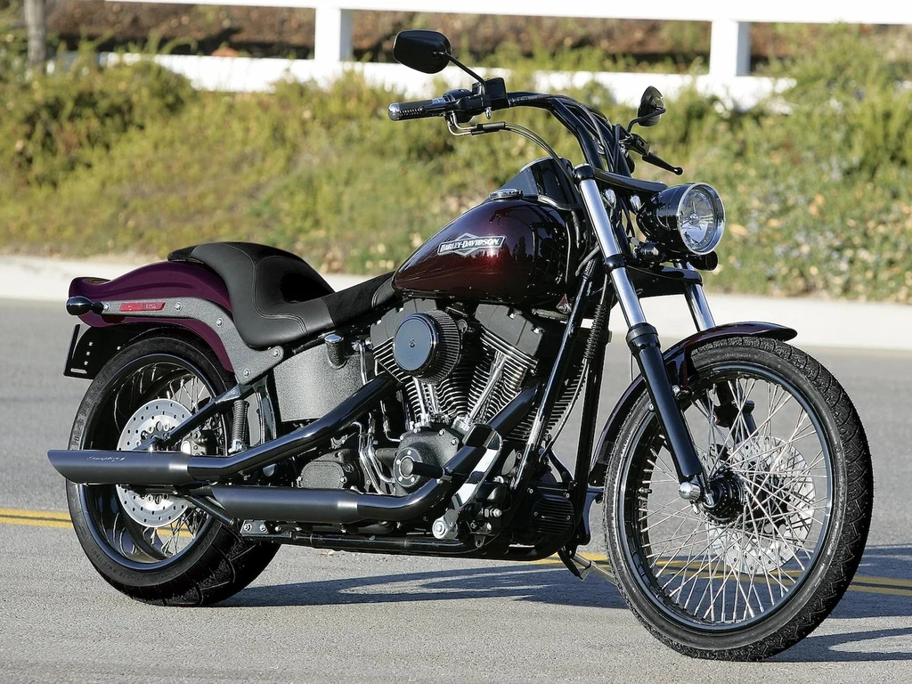 Harley Davidson FXSTB/I Softail Night Train (2005 - 2006)