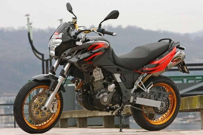 Aprilia Pegaso 650 Factory (2007 - 2008)