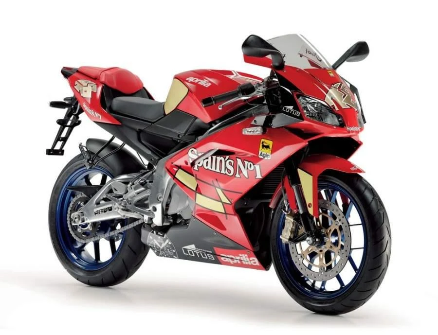 Aprilia RS 125 R Lorenzo Replica (2007)
