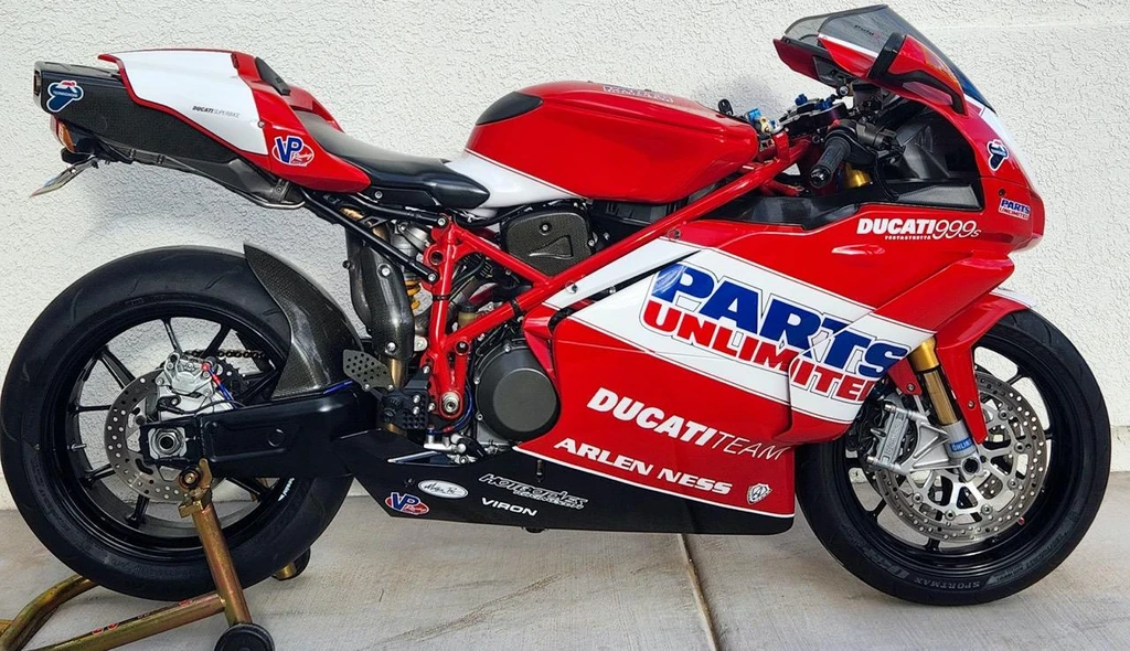 Ducati 999 S Team USA Limited Edition (2007)