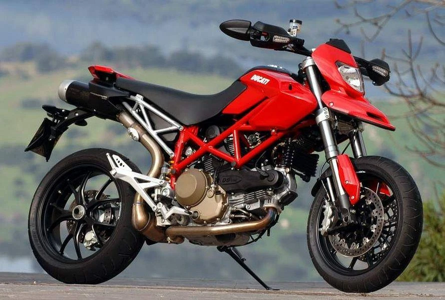 Ducati Hypermotard 1100S (2007)