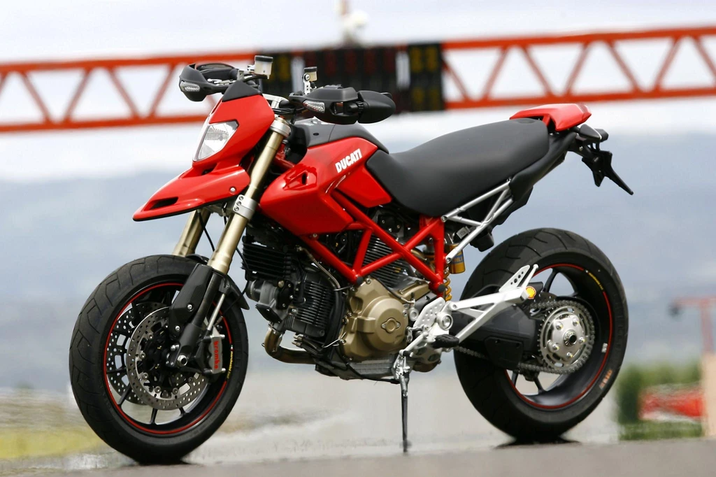 Ducati Hypermotard 1100S (2007)