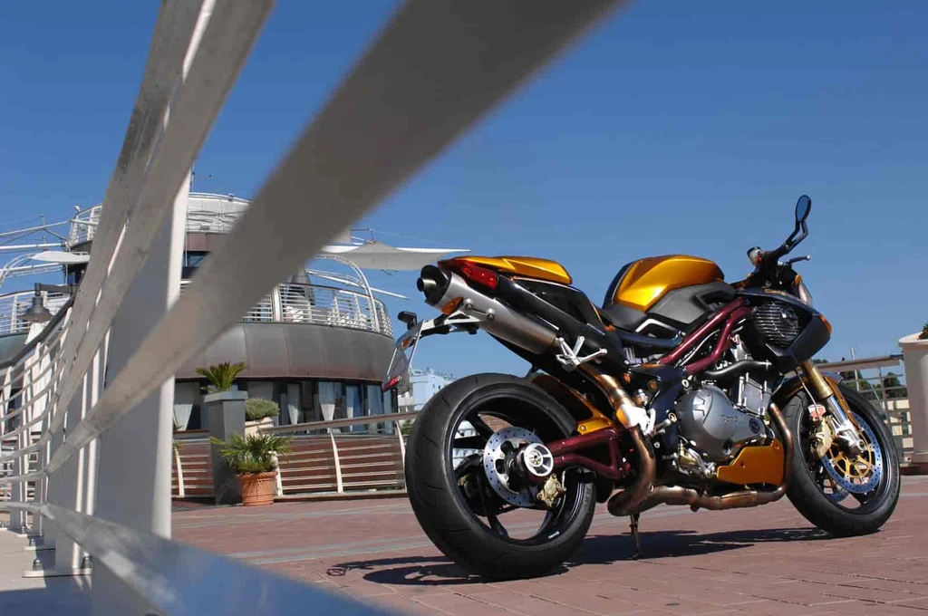 Benelli TNT 1130 Caf Racer (2008 - 2009)