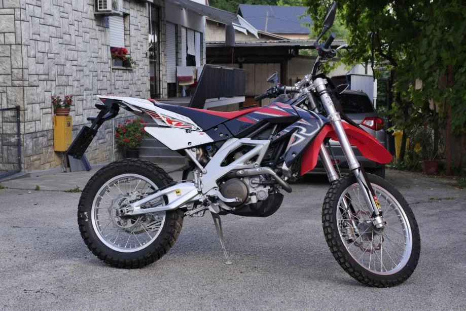 Aprilia RXV 450i (2008)
