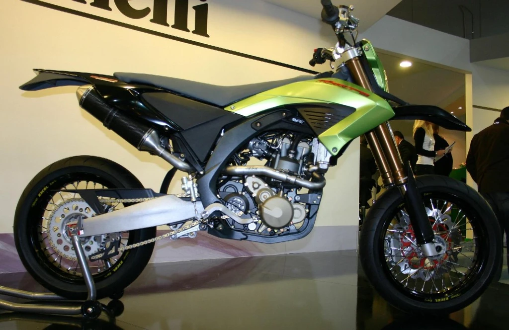 Benelli BX 570 Motard (2008)