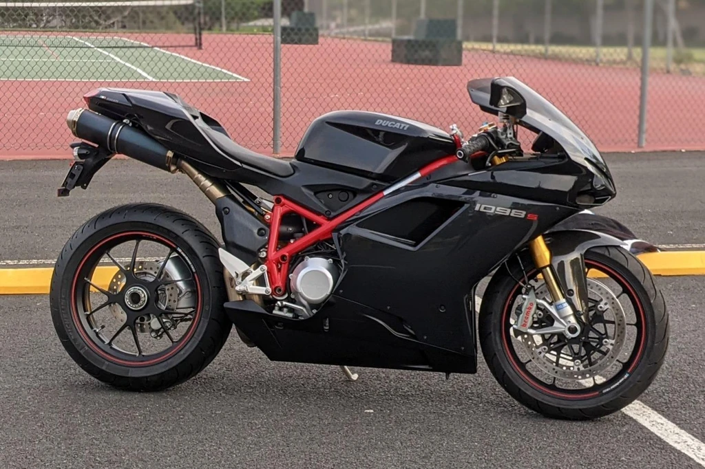 Ducati 1098 S (2008)