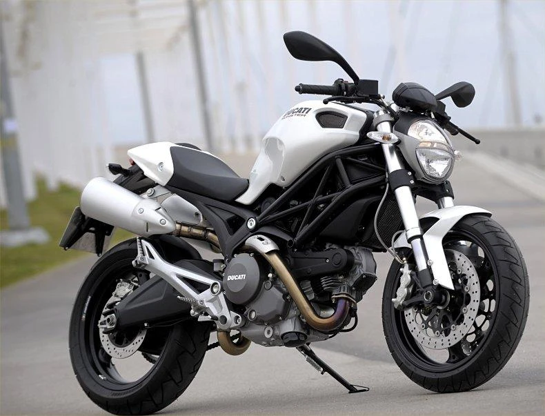 Ducati Monster 696 (2008)