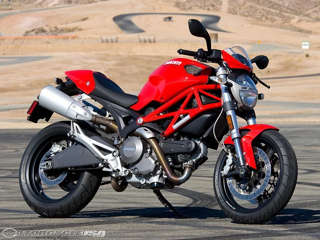 Ducati Monster 696 (2008)
