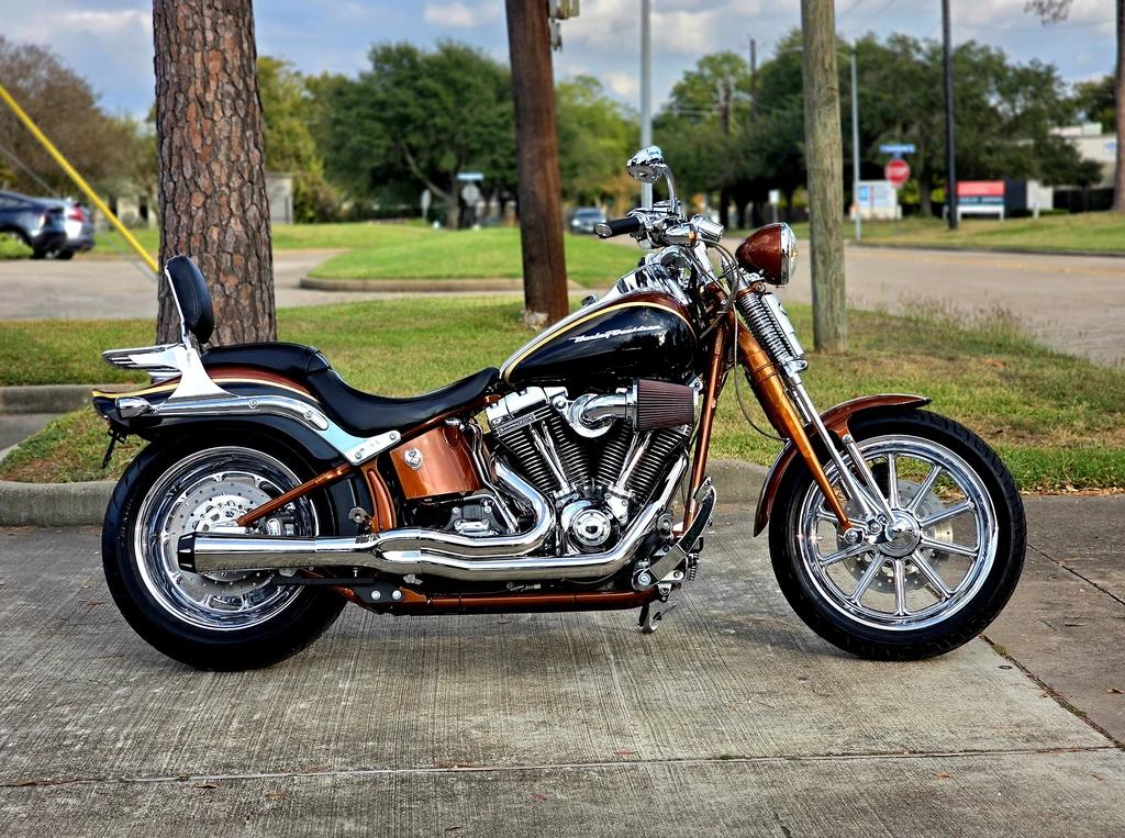 Harley Davidson FXSTS-SE2 Screamin' Eagle Softail Springer (2008)