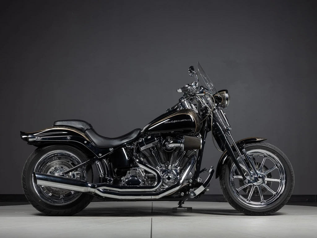 Harley Davidson FXSTS-SE2 Screamin' Eagle Softail Springer (2008)