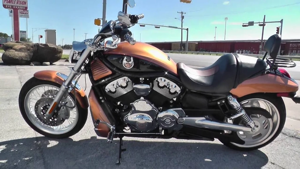 Harley Davidson VRSCAW/A V-Rod 105th Anniversary Edition (2008)