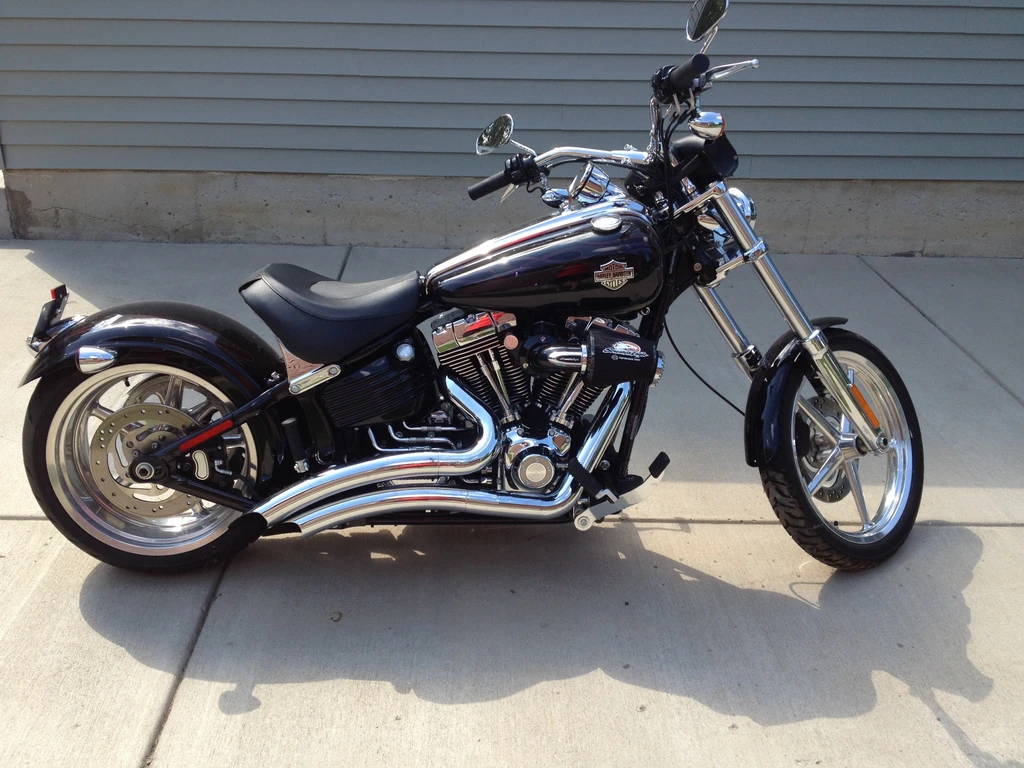 Harley Davidson FXCWC Softail Rocker C (2008 - 2009)