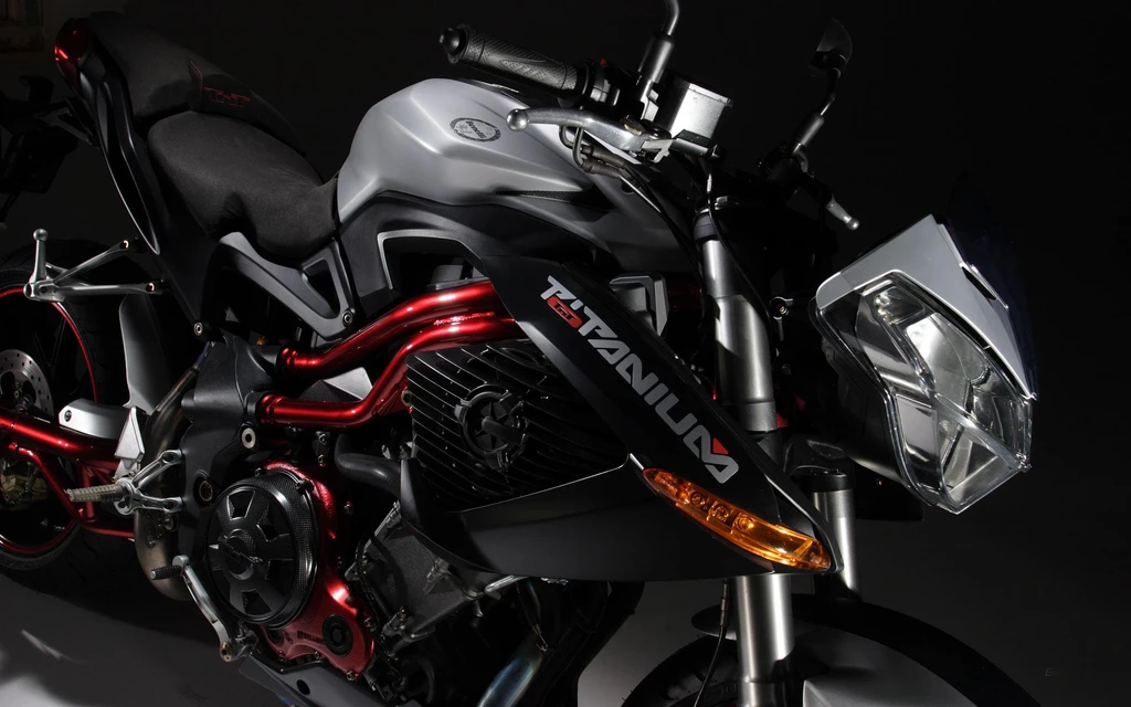 Benelli TNT Titanium (2009 - 2010)