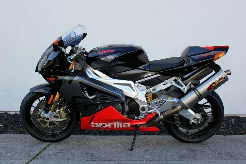 Aprilia RSV 1000R (2009)