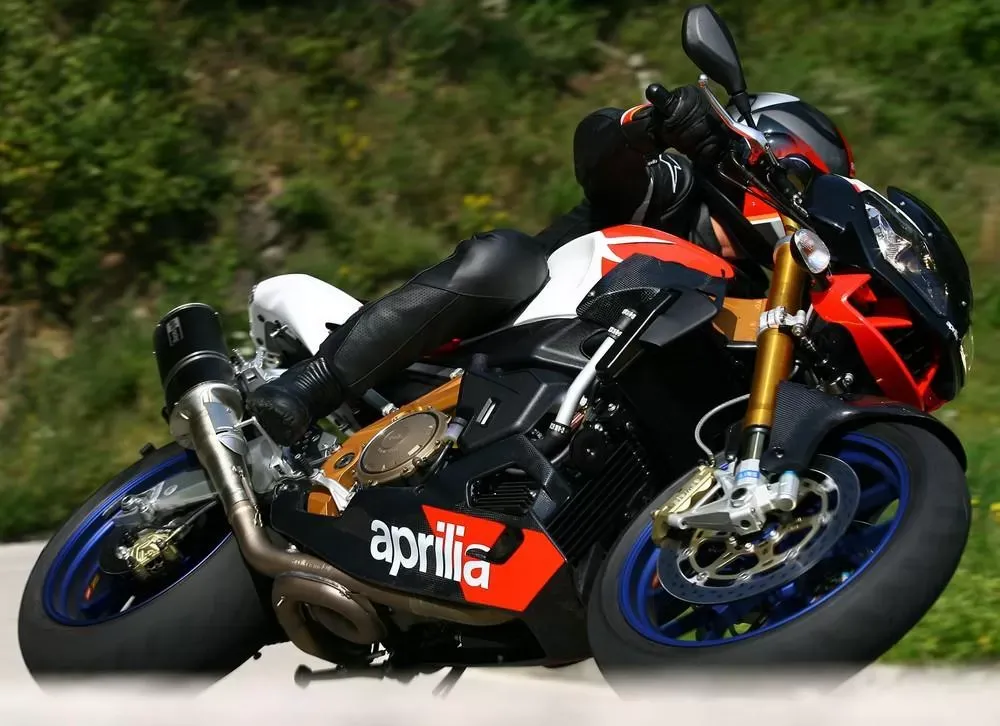Aprilia Tuono 1000 R Factory (2009)