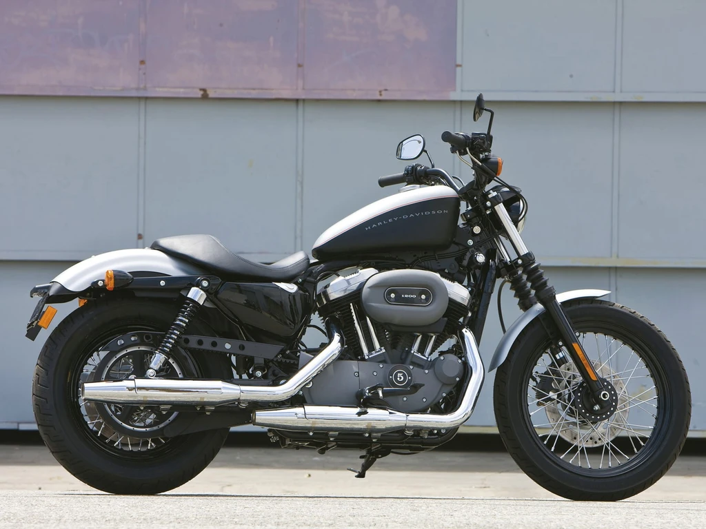 Harley Davidson XL 1200N Nightster (2009 - 2010)