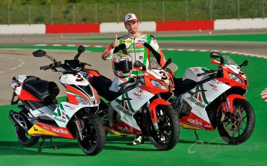 Aprilia RS 125 R Max Biaggi Superbike Replica (2010)