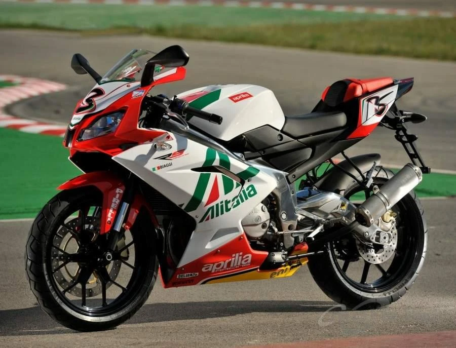 Aprilia RS 125 R Max Biaggi Superbike Replica (2010)