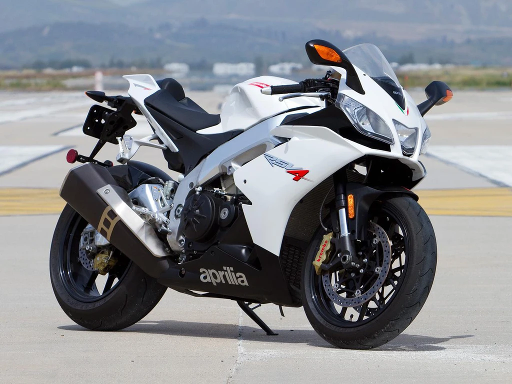 Aprilia RSV 4R (2010)