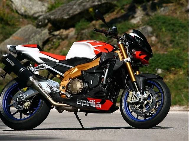 Aprilia Tuono 1000 R Factory (2010)