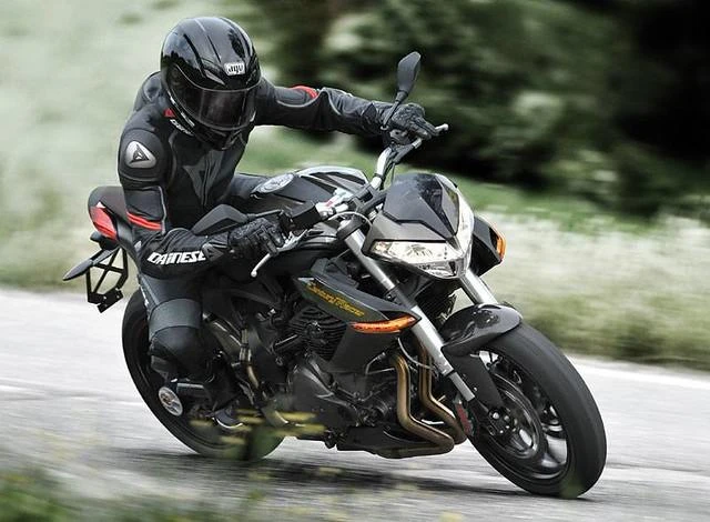 Benelli TNT 899 Century Racers Limited Edition (2010)