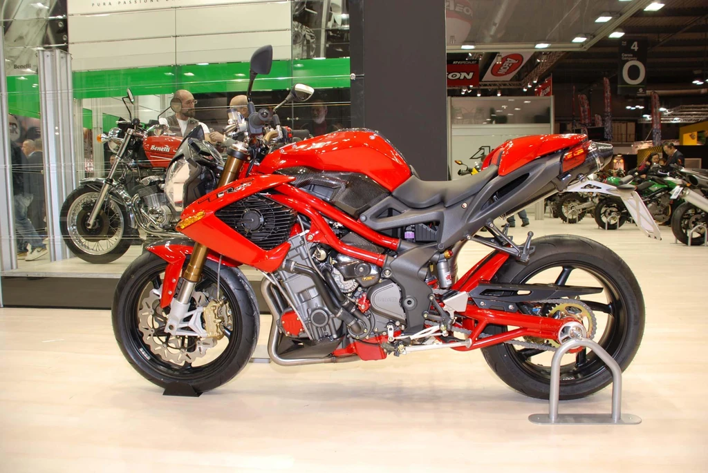 Benelli TNT R160 (2010)
