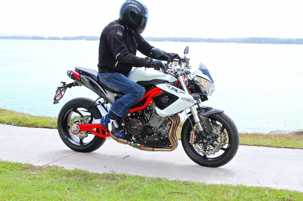 Benelli TNT R160 (2010)