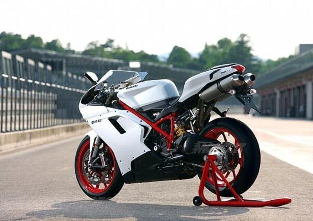 Ducati 848 EVO (2010)