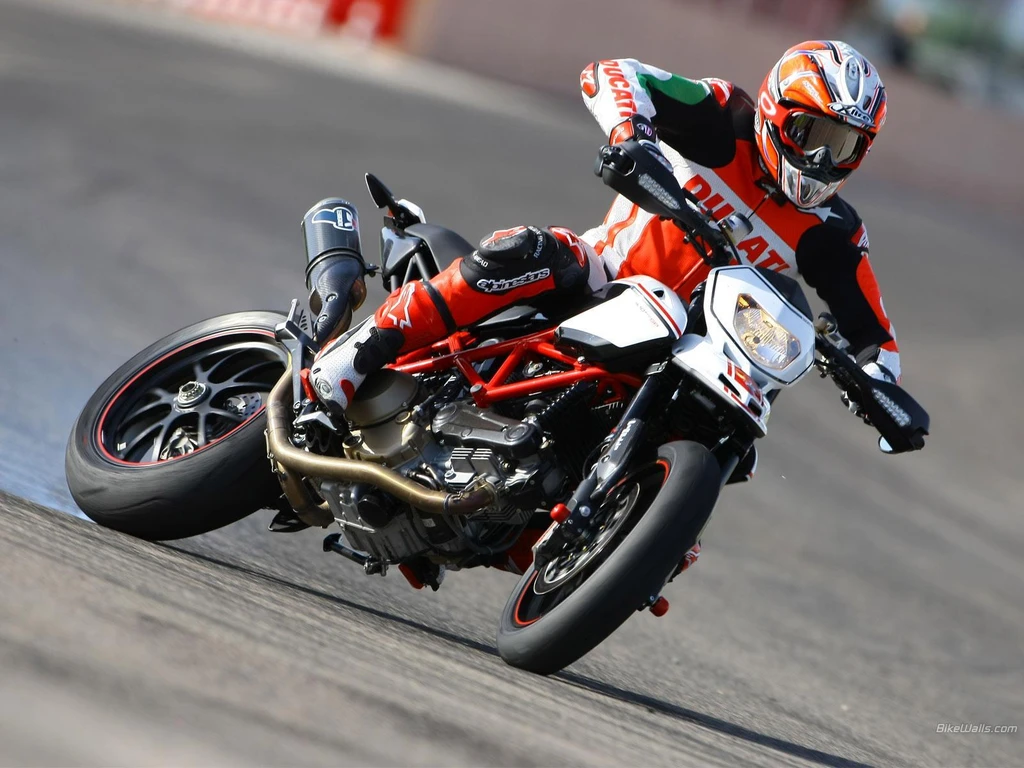 Ducati Hypermotard 1100EVO SP (2010)