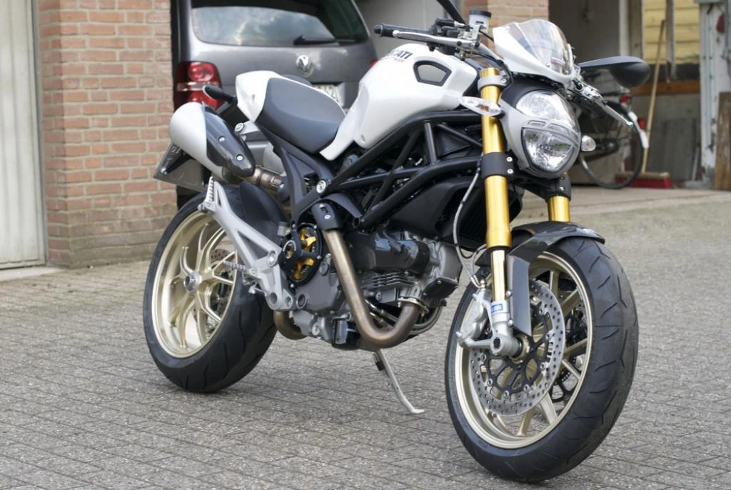 Ducati Monster 1100S (2010)