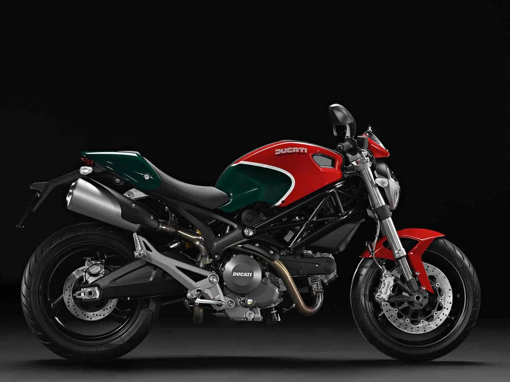 Ducati Monster 696 (2010)