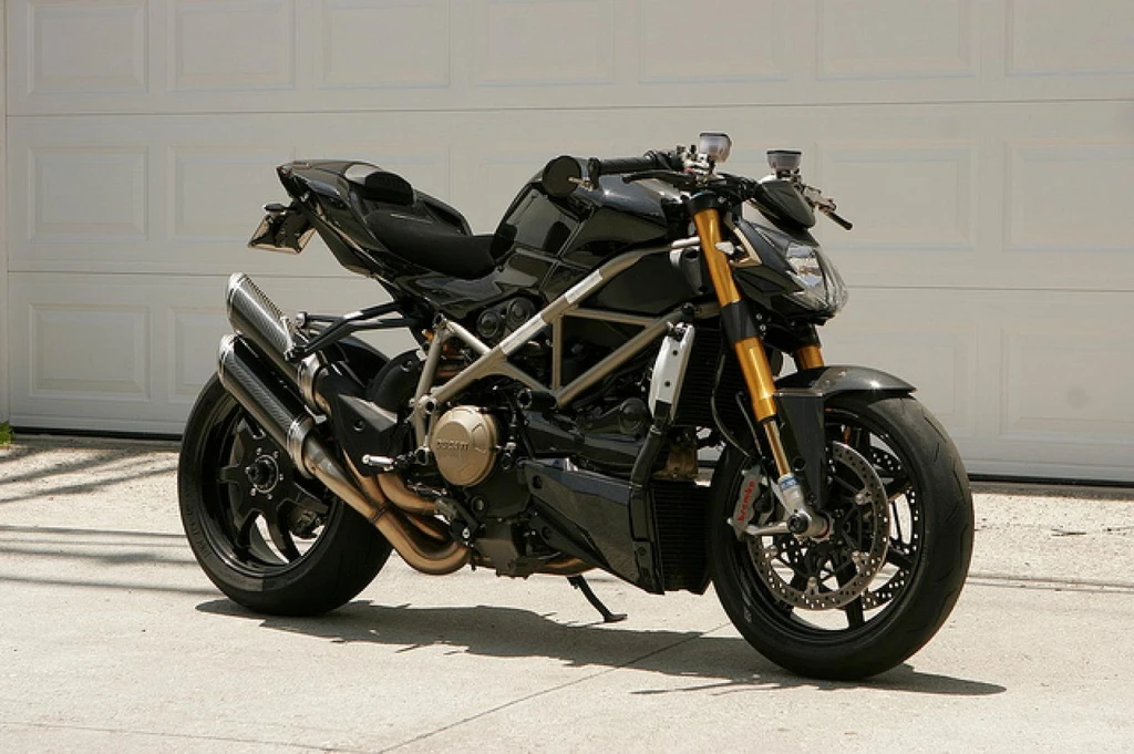 Ducati Streetfighter (2010)